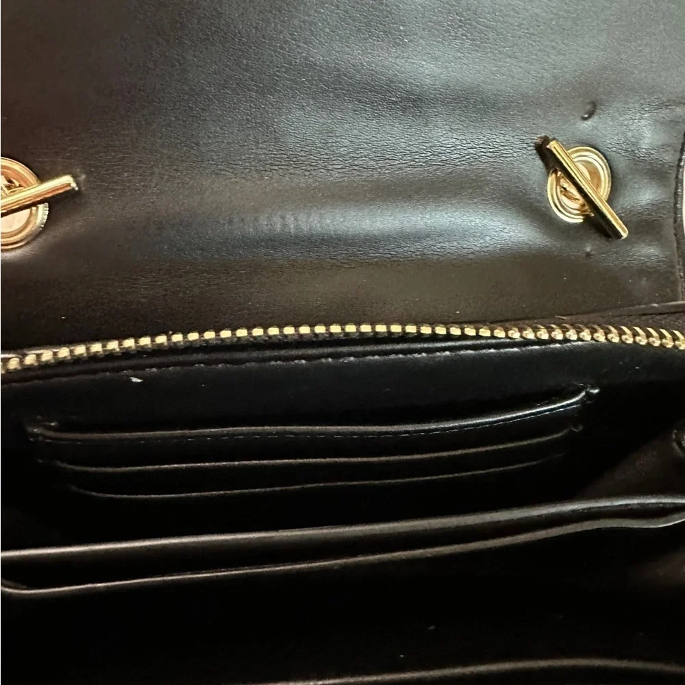 Mossimo Black Quilted Faux Leather Crossbody Bag size 4.5” x 7”